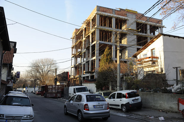 У Светог Николе ниче још једна вишеспратница без дозволе